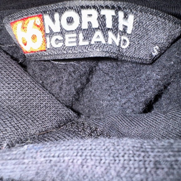 66 North Iceland Black Hoodie Size Small Sweatshirt - Picture 8 of 8